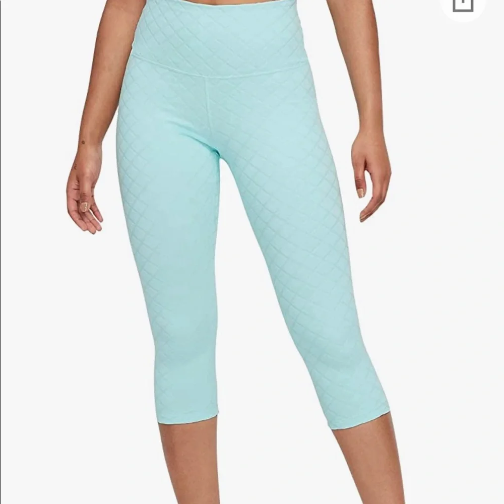 NWT Nike Luxe Yoga High-Waisted Jacquard Legging Capris in Teal Tint / Size 1X - Picture 1 of 6
